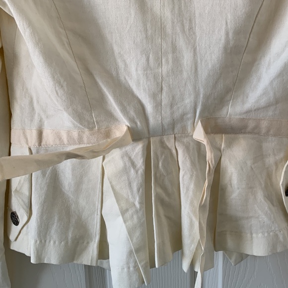 blazer jacket🤍 - Picture 5 of 6